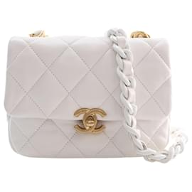 Borsa a tracolla Chanel Mini Candy Flap in agnello trapuntato bianco con catena