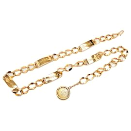 Cinturón de cadena con medallón chapado en oro Gold Chanel CC