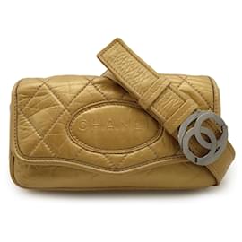 Bolso bandolera Chanel Quilted Aged Calfskin Vintage Ligne Messenger Flap Crossbody Bag Gold