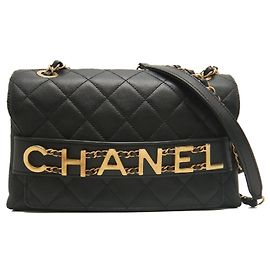 Borsa a tracolla Chanel Medium in agnello trapuntato nero con logo e catena