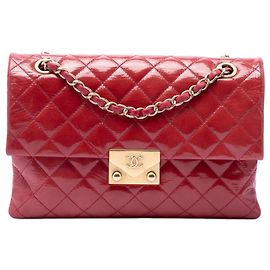 Borsa a tracolla Chanel Pagoda Accordion Flap in capretto vernice trapuntato rosso
