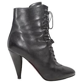 Botines de punta fina con tacón y cordones negros Prada Talla 40.5