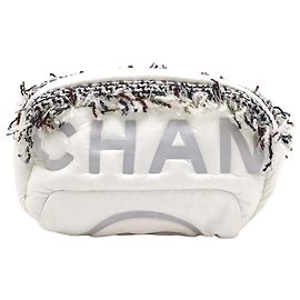 Bolso cinturón Doudoune de nylon tweed grabado gris Chanel
