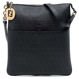 Fendi Zucchino Crossbody-Tasche aus beschichtetem Canvas in Schwarz mit Reißverschluss
