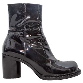 Maison Martin Margiela Stivaletti con tacco in vernice nero Maison Margiela Taglia 40