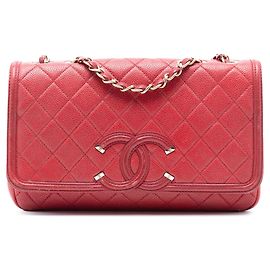 Sac à bandoulière Chanel Medium Quilted Caviar CC Filigree Flap Rouge