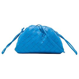 Mini Pouch Crossbody in nappa Intrecciato blu Bottega Veneta