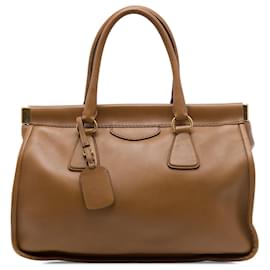 Prada City Kalbsleder Top Handle Tote in Braun