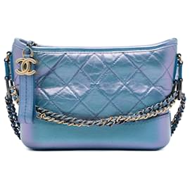 Borsa Chanel Small Quilted Iridescent Aged Calfskin Gabrielle Hobo Crossbody Blu