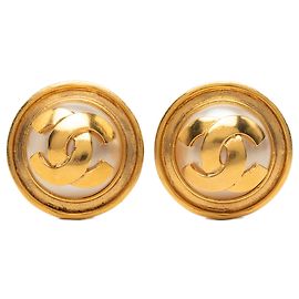 Orecchini a clip Chanel CC placcati in oro e perle sintetiche