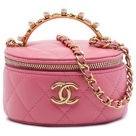 Chanel Mini Vanity Case aus gestepptem Lammleder Mini CC Rosa mit Perlen-Henkel und Kettenriemen