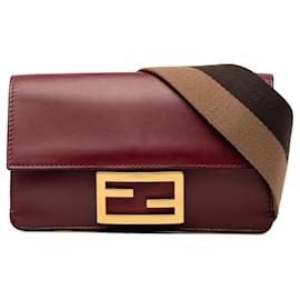 Mini borsa baguette a tracolla in pelle rossa Fendi