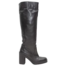 Botas de couro de cano alto com salto Stuart Weitzman pretas Tamanho 11B