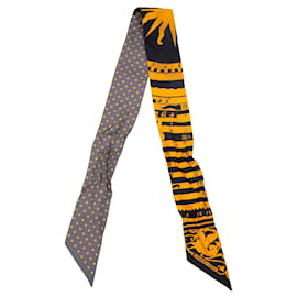 Foulard Twilly in seta Hermès Astrologie a Pois nero