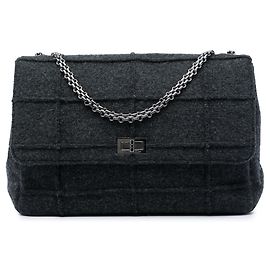 Borsa a tracolla Chanel Identification Jumbo Chocolate Bar in feltro di lana Reissue 2.55 Flap Grigia