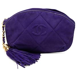 Clutch in scamosciato blu con nappa Chanel CC