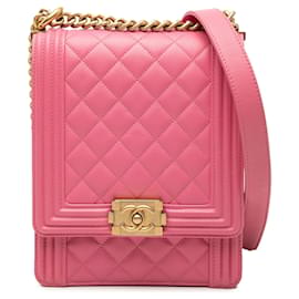 Chanel Boy Flap Umhängetasche aus gestepptem Lammleder in Rosa North South