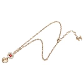Gold Chanel CC Halskette mit Herzanhänger aus Kunstperlenblüten und Strass, vergoldet