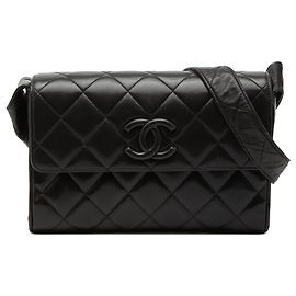 Borsa a tracolla Chanel CC in agnello trapuntato nero