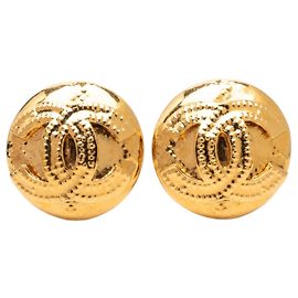 Gold Chanel CC Gold Plated Round Clip On Earrings