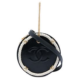 Bolso bandolera redondo En Vogue en piel de becerro arrugada negra Chanel