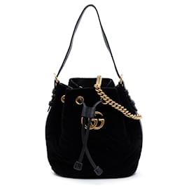 Gucci GG Marmont 2.0 Matelasse Beutel Tasche aus Samt in Schwarz