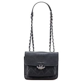Chanel Small Quilted Goatskin CC Box Flap Schultertasche Schwarz