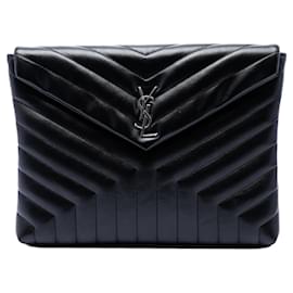 Clutch LouLou Document in pelle di vitello matelassé monogramma nera Saint Laurent