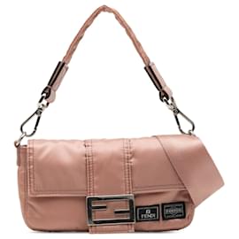 Borsa Baguette Satchel Fendi Porter Yoshida in nylon rosa