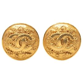 Orecchini a clip rotondi Chanel CC placcati oro a motivo di vite