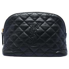 Beauty case Cassandre Saint Laurent in pelle di agnello matelassé nera