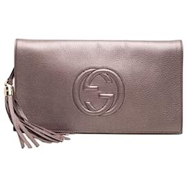 Clutch Soho Disco Gucci in pelle di vitello metallizzata rosa