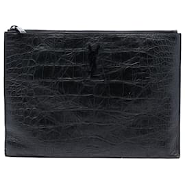 Clutch porta documenti Saint Laurent in pelle embossed effetto coccodrillo nero con monogramma