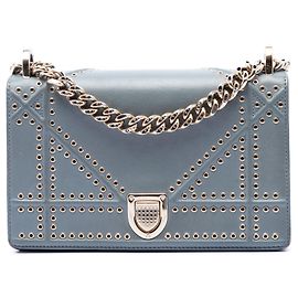 Borsa a tracolla Diorama Small in vitello borchiato Blue Dior