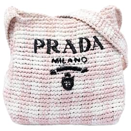 Borsa a tracolla Prada in crochet effetto rafia rosa con logo ricamato