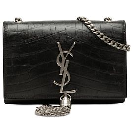 Saint Laurent Kate Small Crossbody-Tasche aus Krokoprägeleder in Schwarz mit Monogramm und Quaste