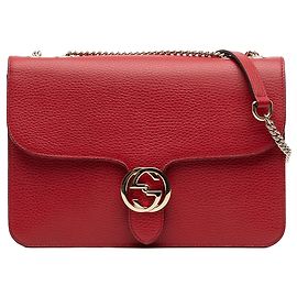 Borsa a tracolla Gucci Medium Interlocking G in pelle di vitello Dollar rossa