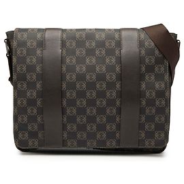 Borsa a tracolla con patta LOEWE Anagram in tela rivestita marrone