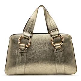 Borsa Gucci in pelle di vitello metallizzata oro con manico in bambù di metallo