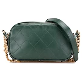 Borsa Camera Chanel in vitello trapuntato e grosgrain verde con bottoni e doppia zip
