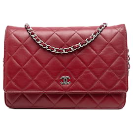 Borsa a tracolla Chanel CC matelassé in pelle d'agnello rossa Wallet on Chain