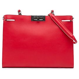 Clutch Crossbody Peekaboo Fendi in pelle rossa