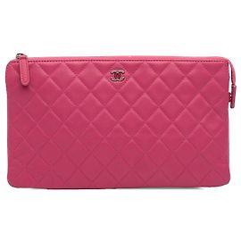 Clutch Chanel Quilted Caviar CC Enamel Double Zip Rosa