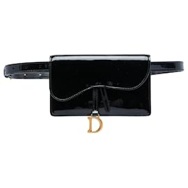 Sac ceinture Saddle Dior en cuir verni noir
