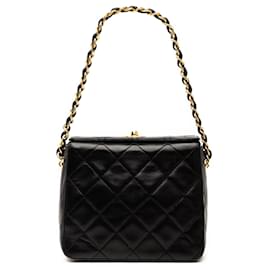 Borsa Chanel CC in pelle d'agnello matelassé nera con chiusura turnlock