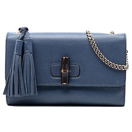Bolso bandolera Gucci Miss Bamboo de piel azul, tamaño Medium