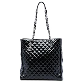 Tote North South Chanel CC trapuntato in vernice nero