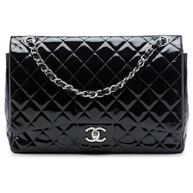 Borsa a tracolla Chanel Maxi Classic Patent Double Flap nera
