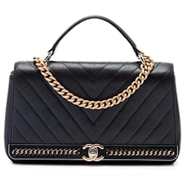 Chanel Chevron Satchel aus schwarzem Lammfell mit Kettenriemen und Tragegriff