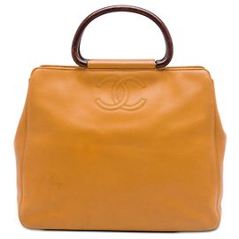 Tote Chanel CC Caviar Wood Top Handle Tan